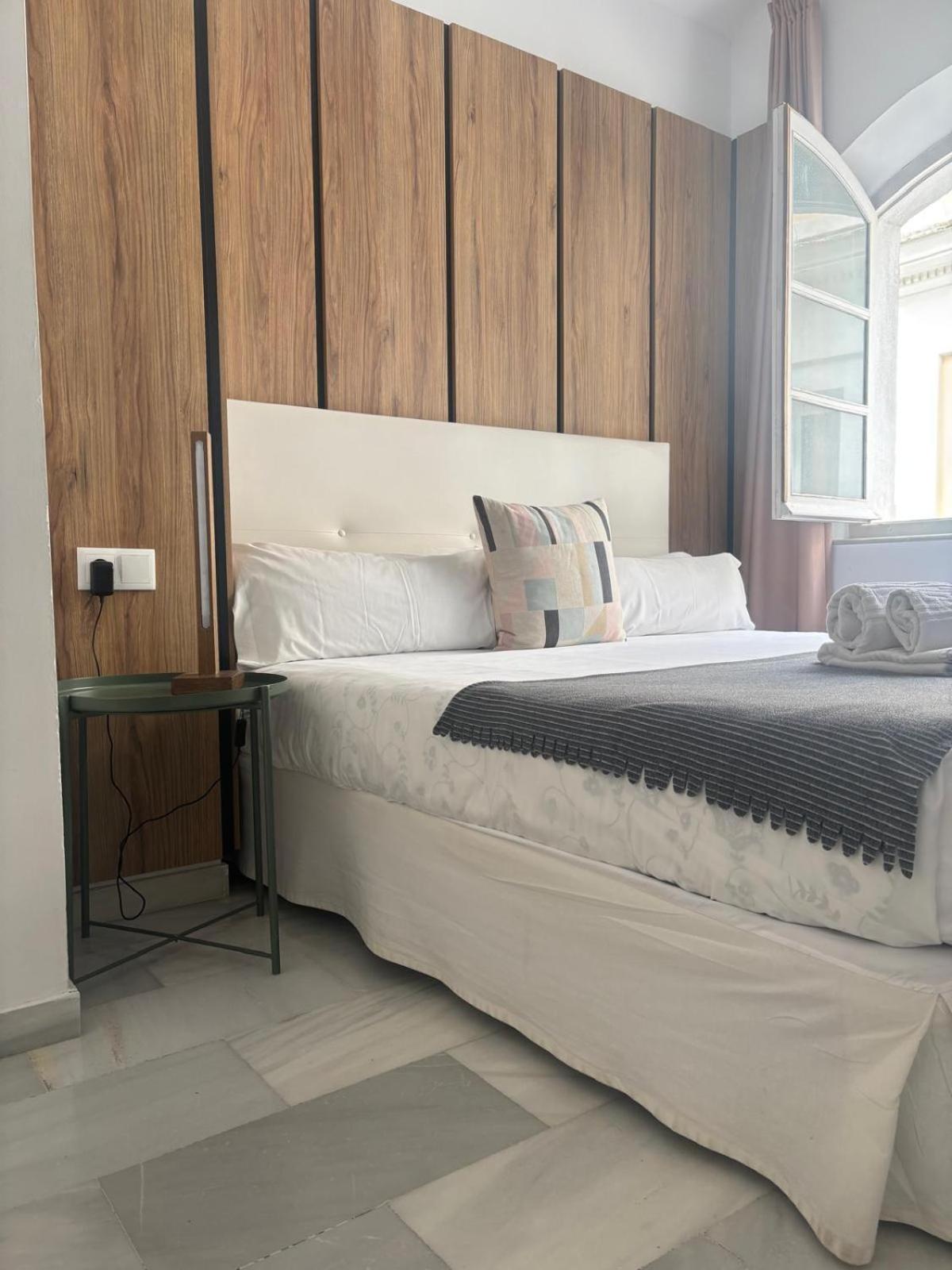 Isa Cadiz Apartment Bagian luar foto